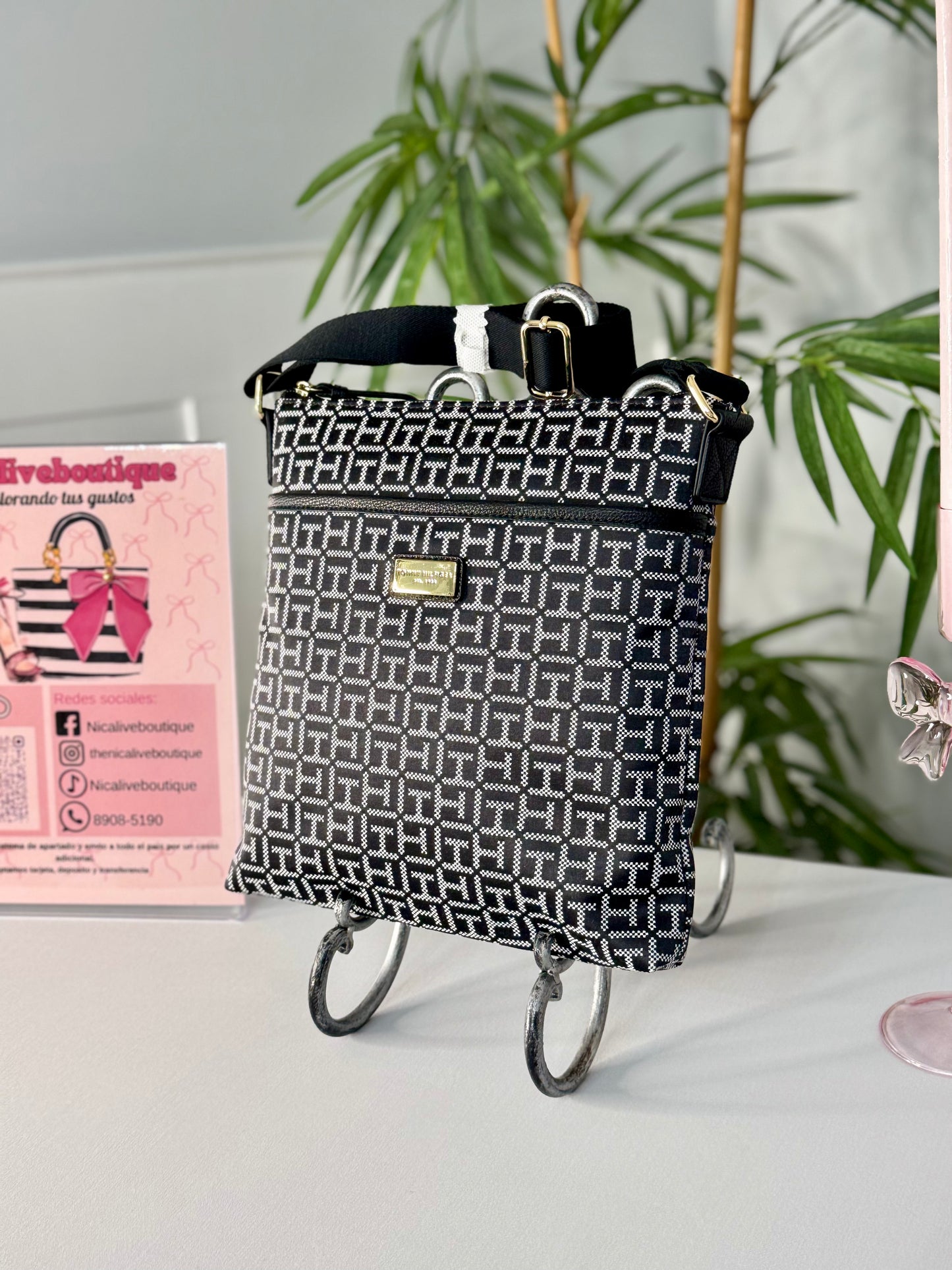 bolsos cruzados Tommy clásicos