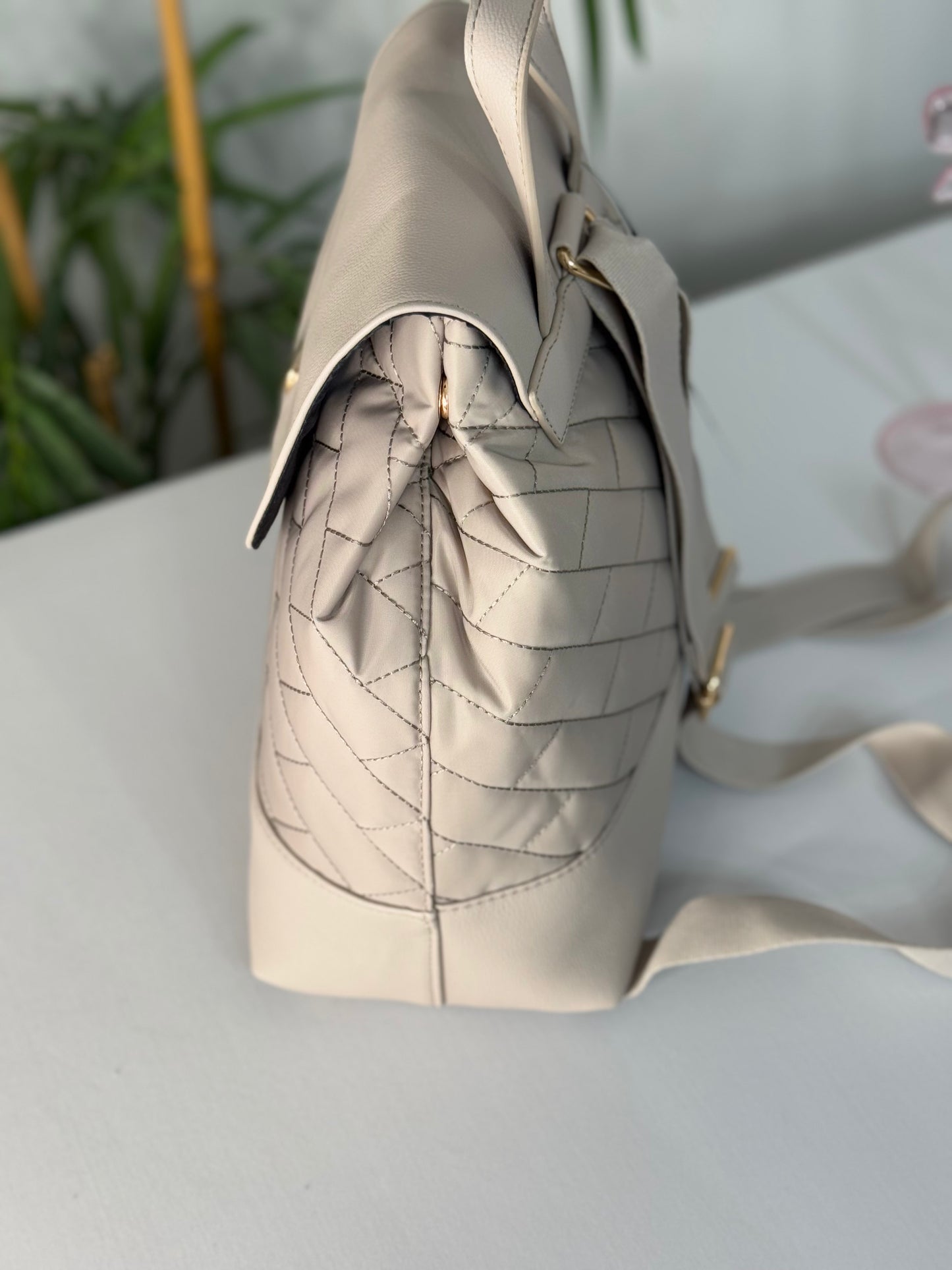 Mochila Tommy Hilfiger beige de cuero/tela impermeable