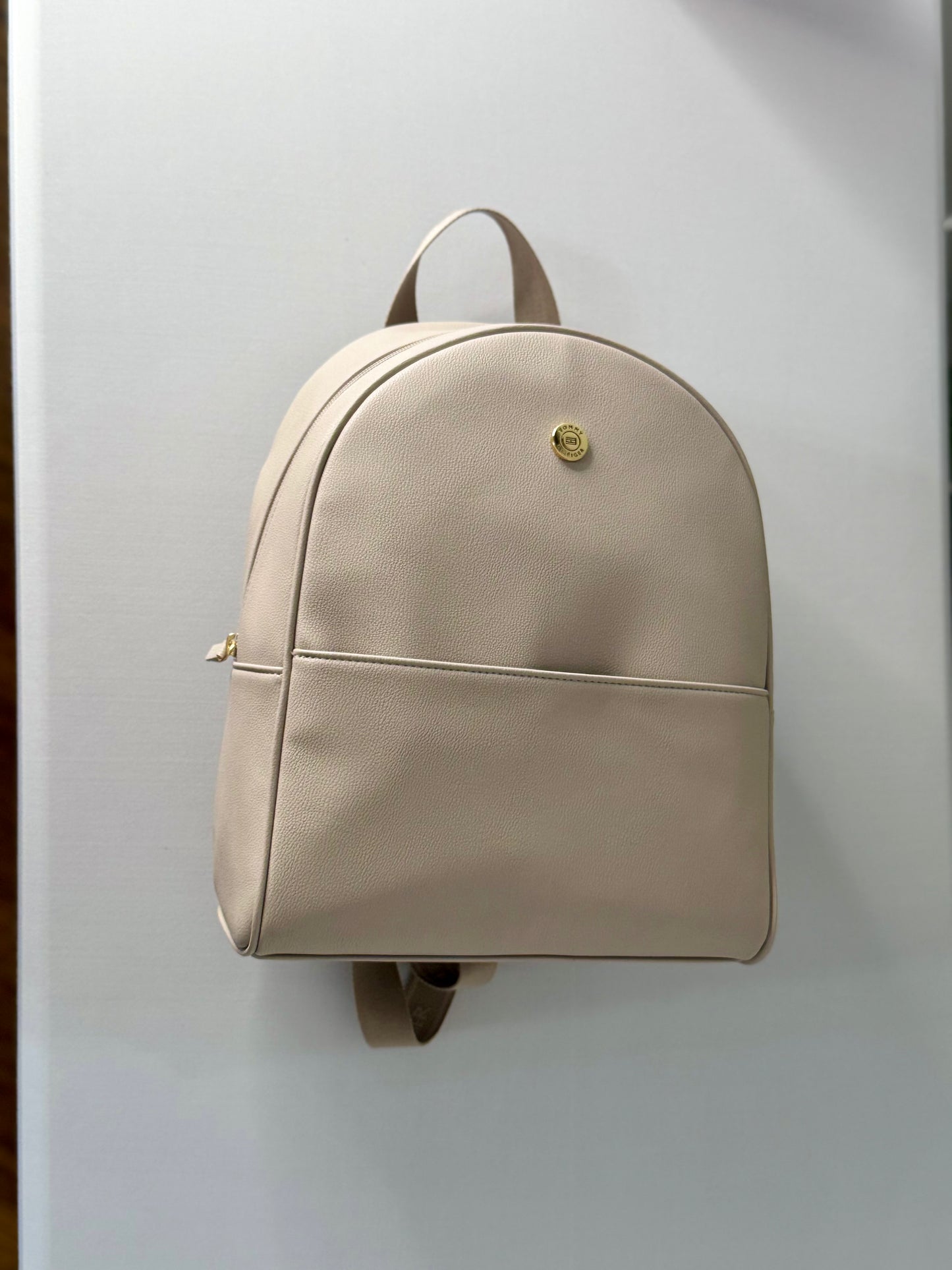 mochila de cuero Tommy Hilfiger