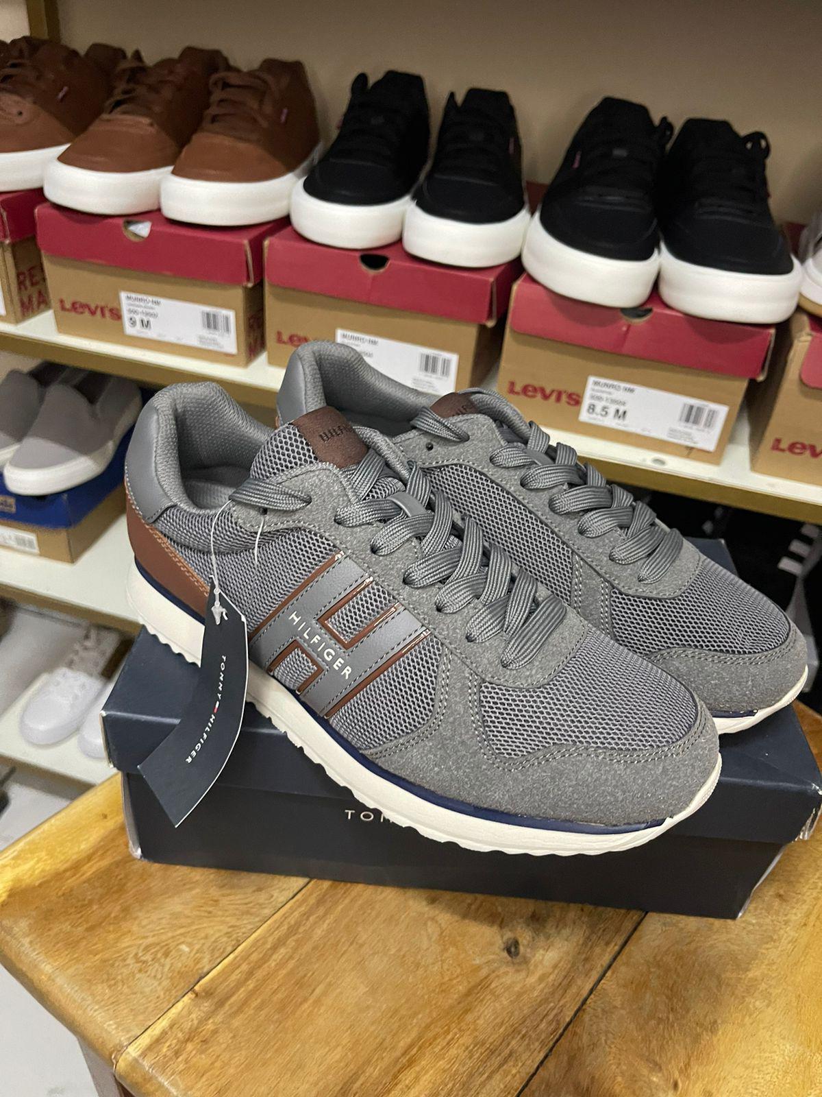 TOMMY HILFIGER TMAKON