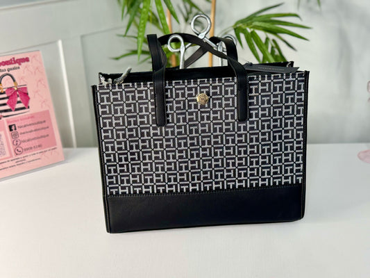 Tommy Hilfiger Totes